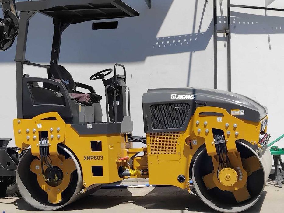 Двухвальцовый каток XCMG - XMR603 (6 тн.)