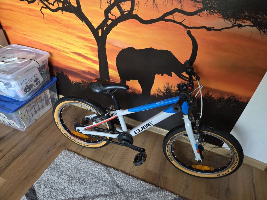 Bicicleta copii Cube  acid  180 4-6 ani