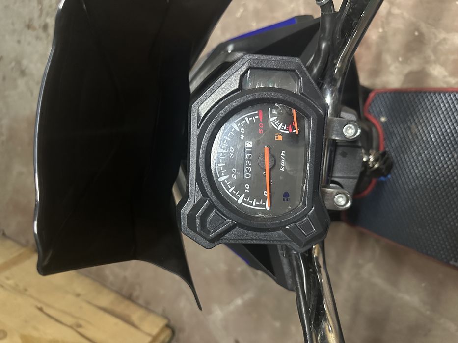 Мопед самурай.