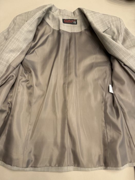 Costum doua piese sacou si fusta