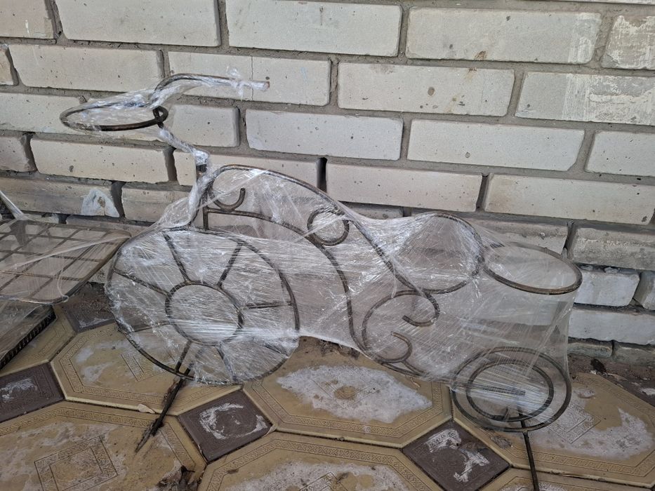 Продам цветочники