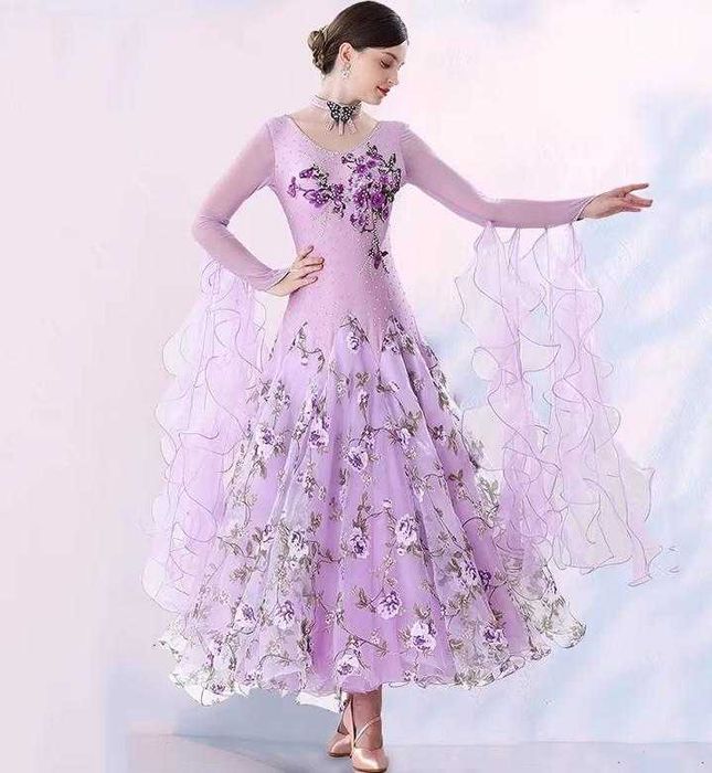 Рокля за спортни танци