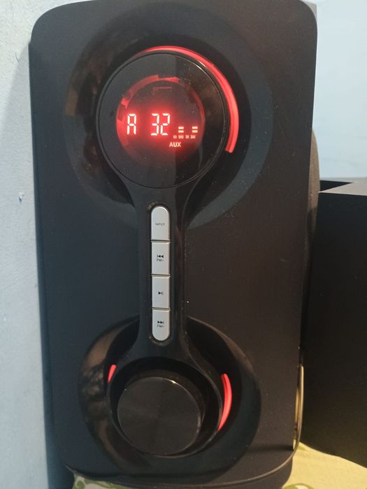 Vand boxa 5.1serioux