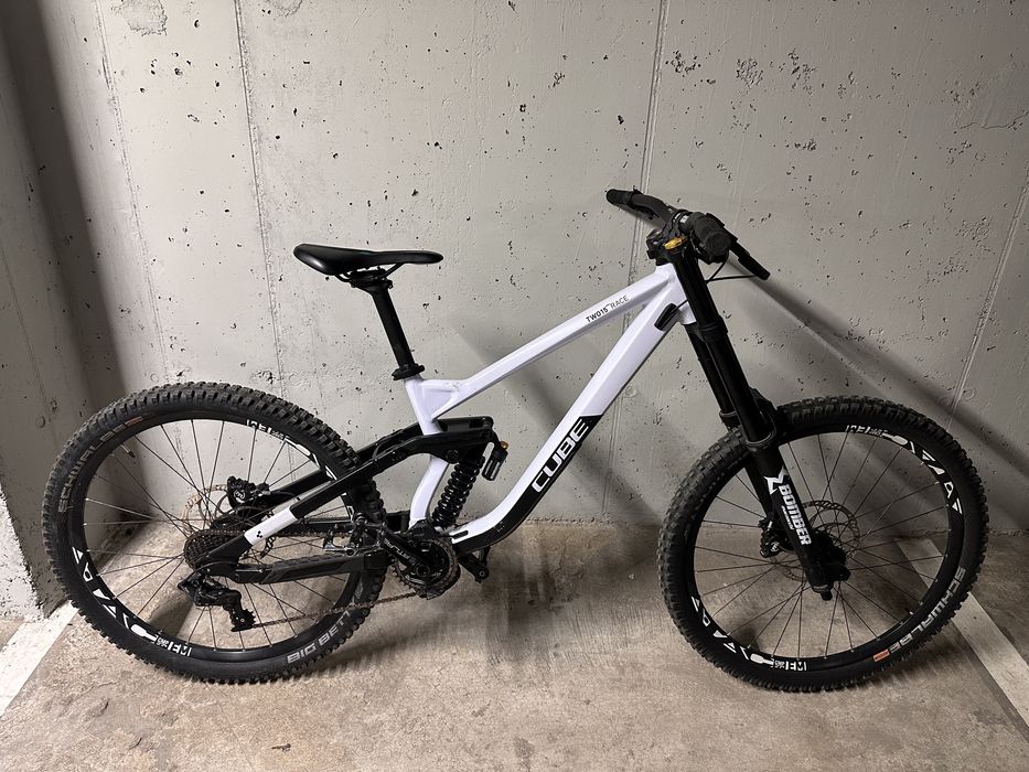 Cube Two15 Race HPA (model 2021) Bucuresti Sectorul •