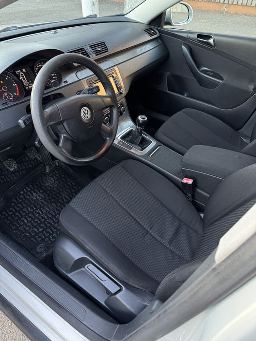 VOLKSWAGEN Passat 2010 — imagine 22