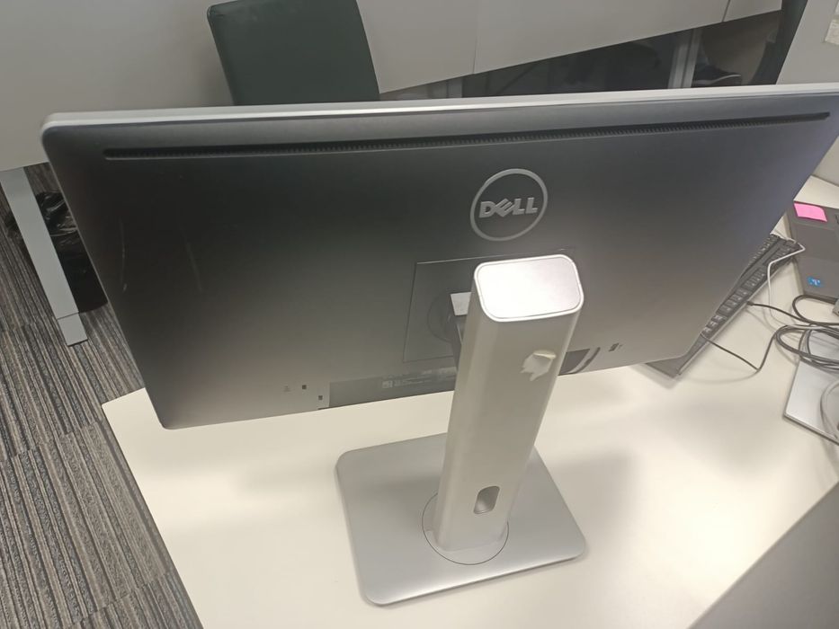 Монитор dell p2314hc