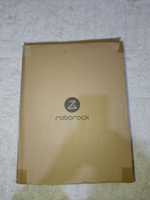 Roborock Q7 Series - NOU, nefolosit! 
Vând aspirator robot Roborock Q7 Series, nou, nefolosit. A fost scos din cutie doar pentru verificare, nu a