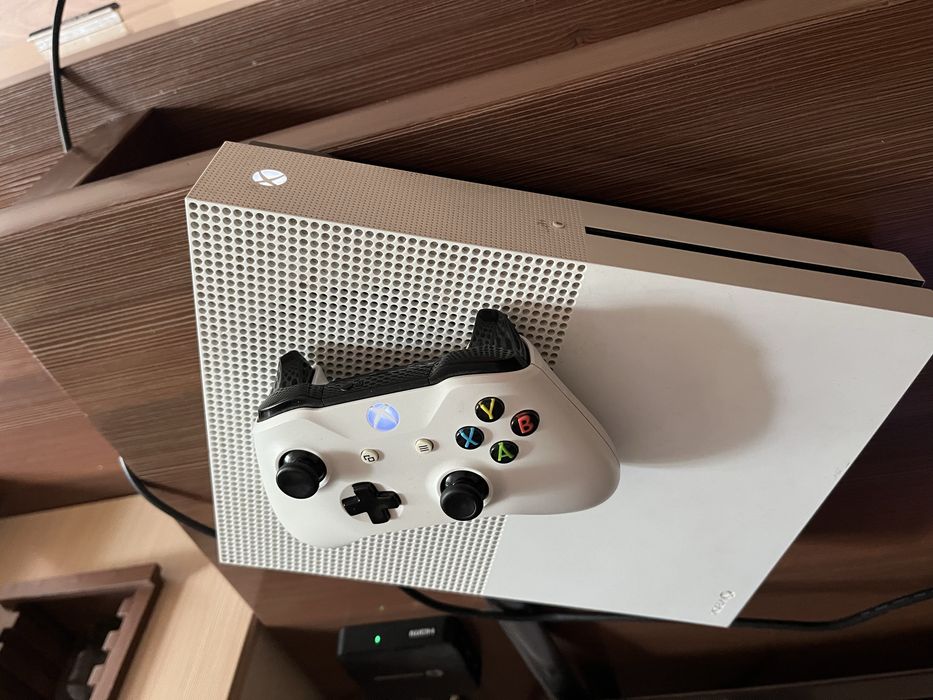 подам xbox one s 1tb
