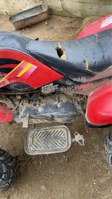 Vand atv   pretul este negiciabil  mai multe deltalii in pv