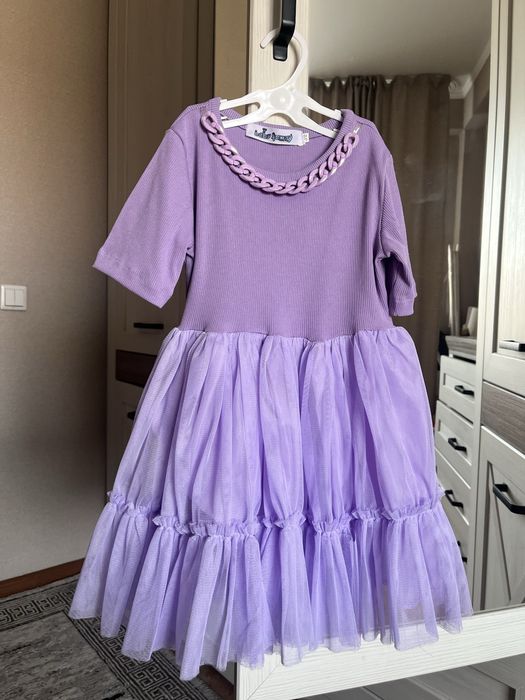 Продам детские платья