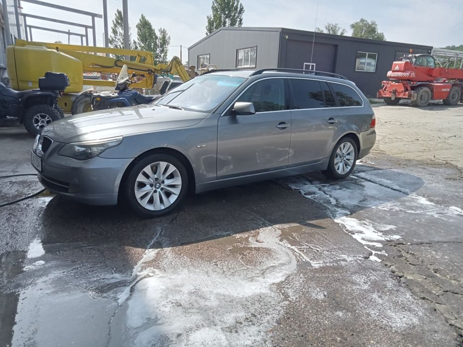 Vand Bmw seria 5 automat ,520 d euro 5 2009