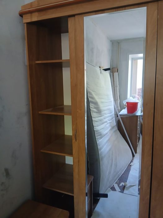 Продам спальный гарнитур есть доставка