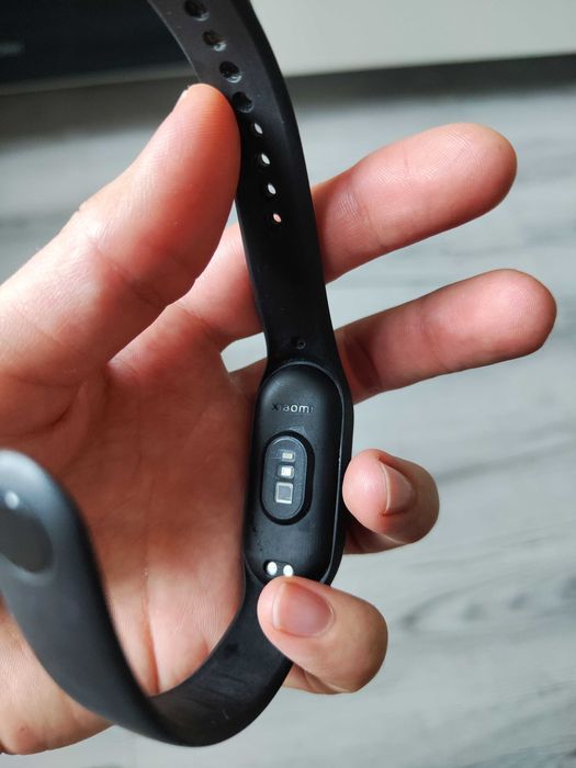 Фитнес браслет mi band 6
