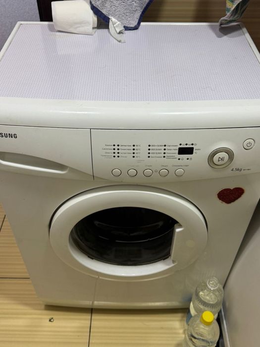 Продам стиральную машинку б/у LG