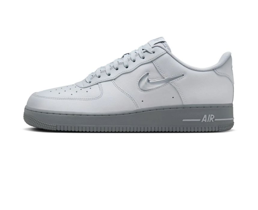 Маратонки на nike нови