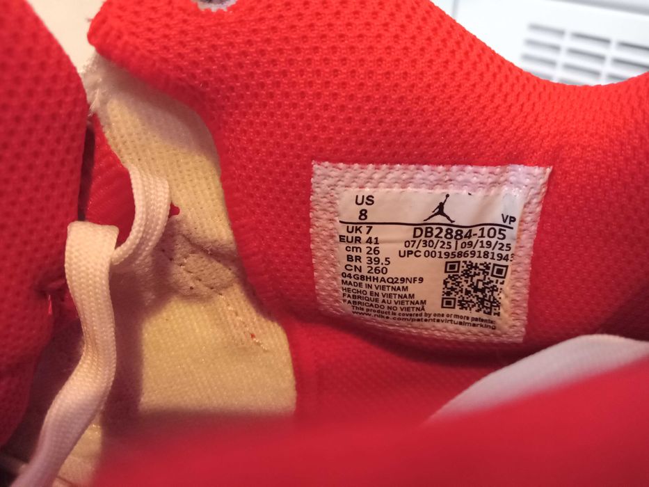 Nike Air Jordan Stay loyal 41 размер