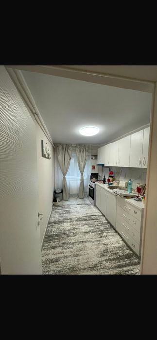 Vand apartament 3 camere/Prinaverii nr 11