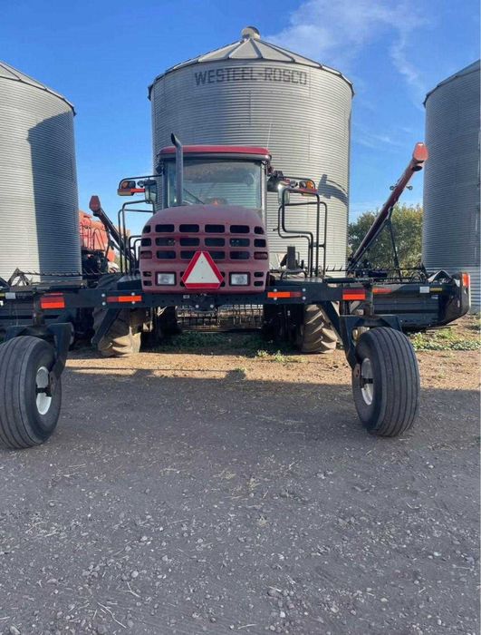 Самоходная жатка MacDon M155