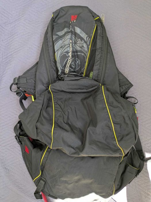 Seleta parapanta reversibila Gin Speed Rider cu airbag