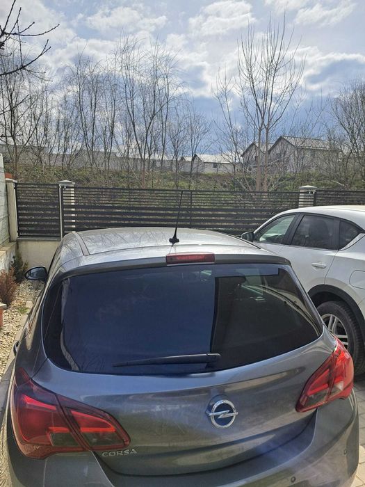OPEL CORSA 1.4 benzină EURO 6, 43000 km REALI, primul proprietar, ecran tactil compatibil Android și Apple, mentenanță anuală
