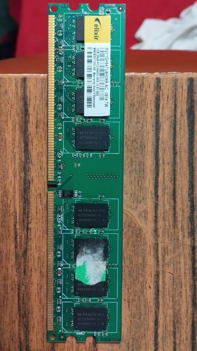 Memorie RAM DDR2 elixir și kingmax la 1 gb