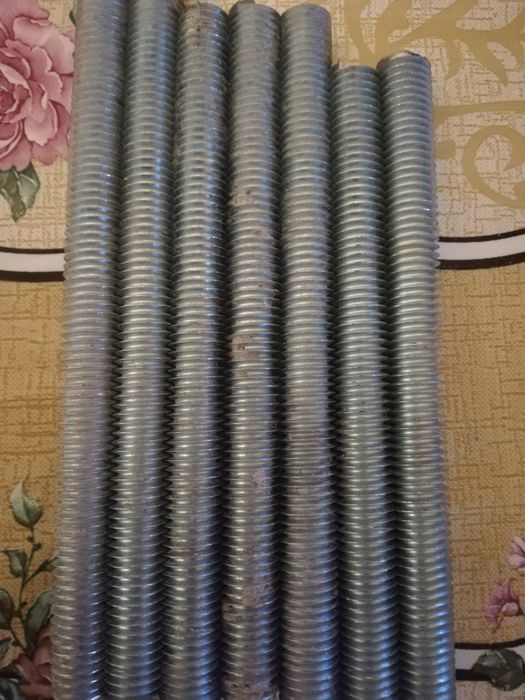 Șuruburi mari de fi 12 pt prindere  boiler în perete de bca maxim 10cm