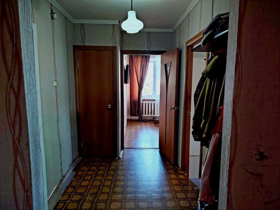 Продам 2 ком в 9 микрорайоне