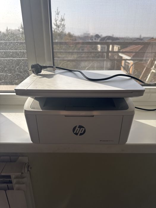 Принетр HP LaserJet M141a