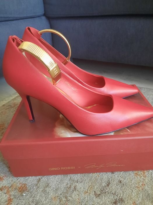 Дамски обувки Gino Rossi