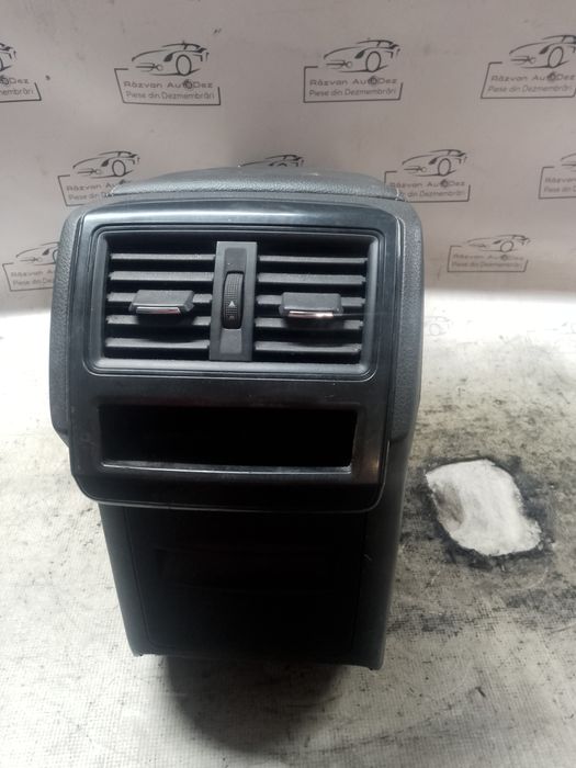 Cotiera sofer Skoda Superb 3 2016