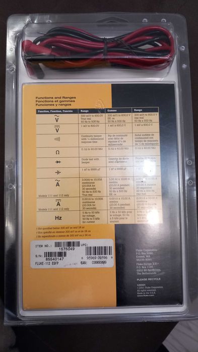 Fluke 112 True RMS Multimeter нов в кутия