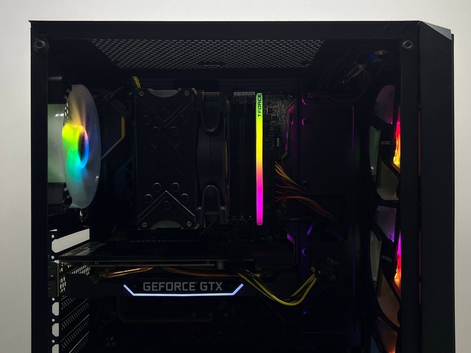 Srochno sotiladi gozal xolatda aybi yoq sotiwdan sabab zeriktim