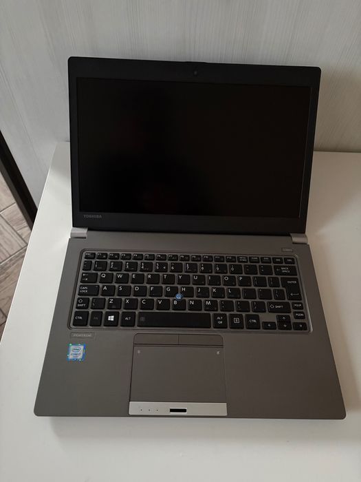 Бизнес клас Toshiba Portege z30 I7 256GB SSD 16GB RAM