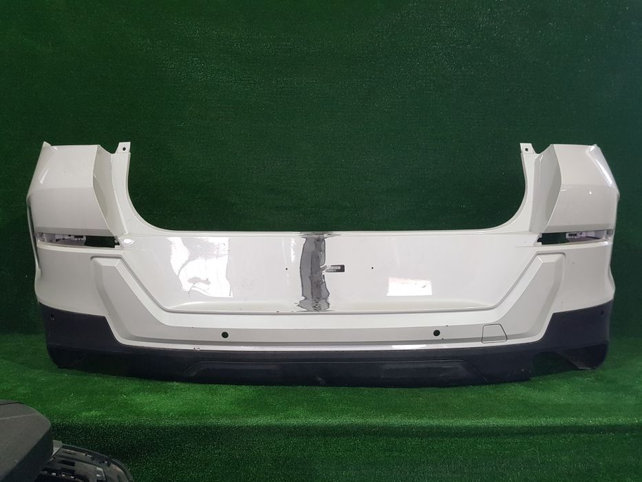 Bara spate BMW X6 G06 cu reparatie!