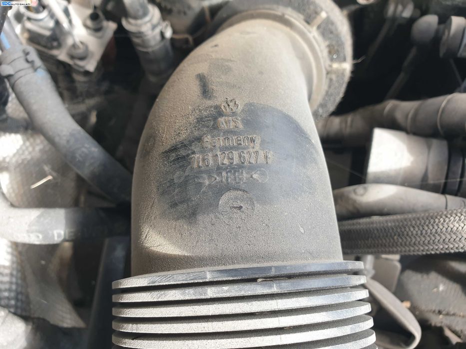 Furtun Conducta Tub Tubulatura Filtru Aer Volkswagen Touareg 7L 3.0 TDI BKS BUN CASA CASB CATA CASC 2002 - 2010 Cod 7L6129627F [K8303]