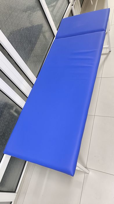 Кушетка медицинская Б/у 30000