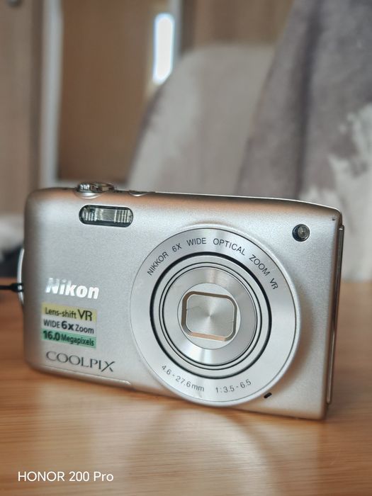 Nikon Coolpix s3300
