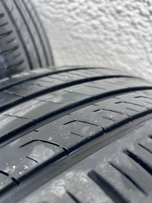 Jante aliaj PLATIN R18 5x108 ET45 cu anvelope vară 225/40 R18 Barum