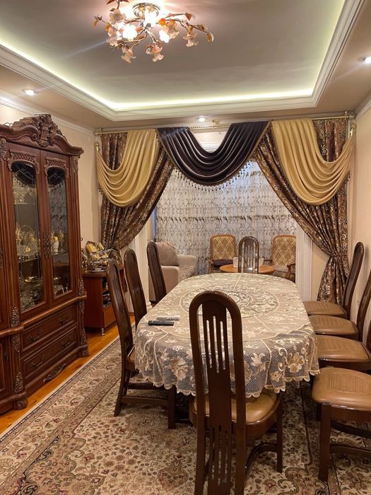 Продаётся 3-комнатная квартира в элитном районе Мирзо-Улугбек (карасу)