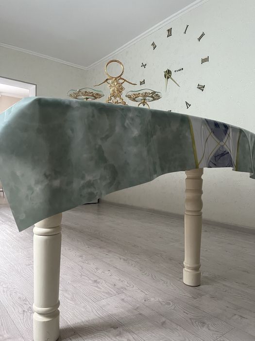 Стол сатылады ұзындығы 2,75 -ені 1,15