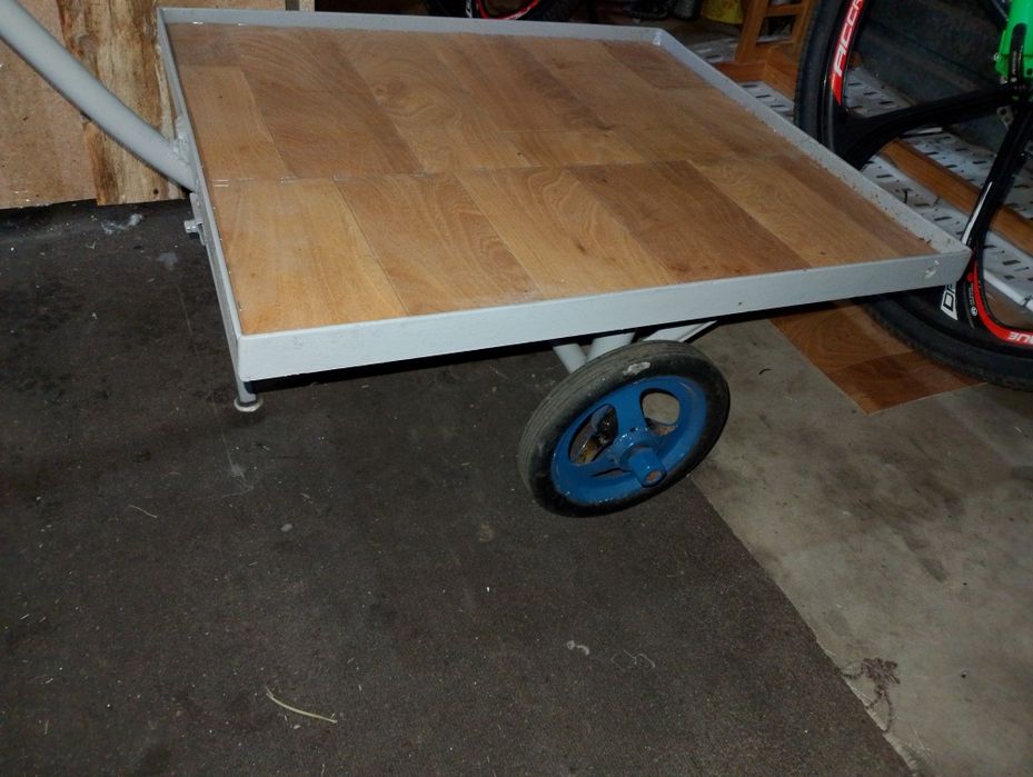 Продам тележку очень удобная