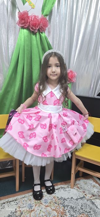 Продам платье платье барби