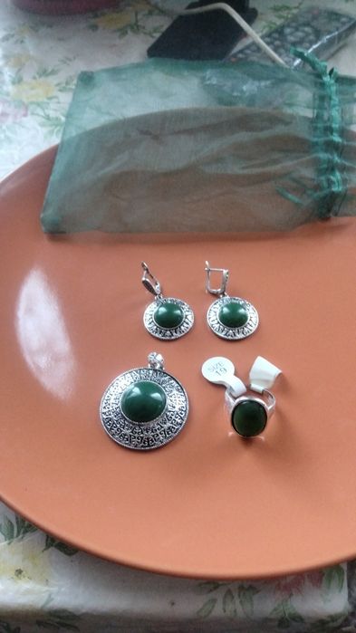 Продам серебряные украшения.