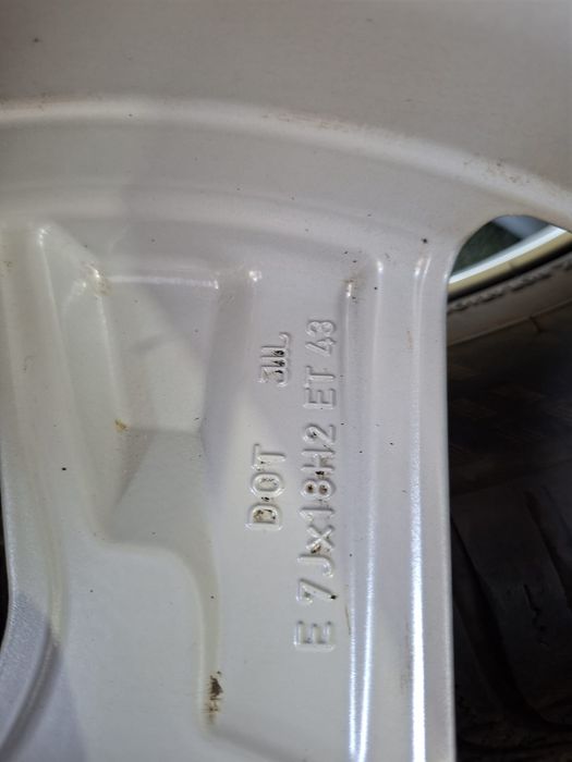Jante R 18 5x112 Audi Q3 cu anvelope 235 55 18 Firestone 4 anotimpuri