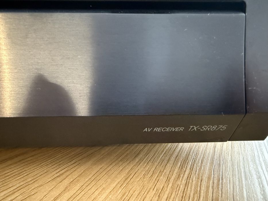 Продавам ресивър Onkyo TX-SR875 UK Edition