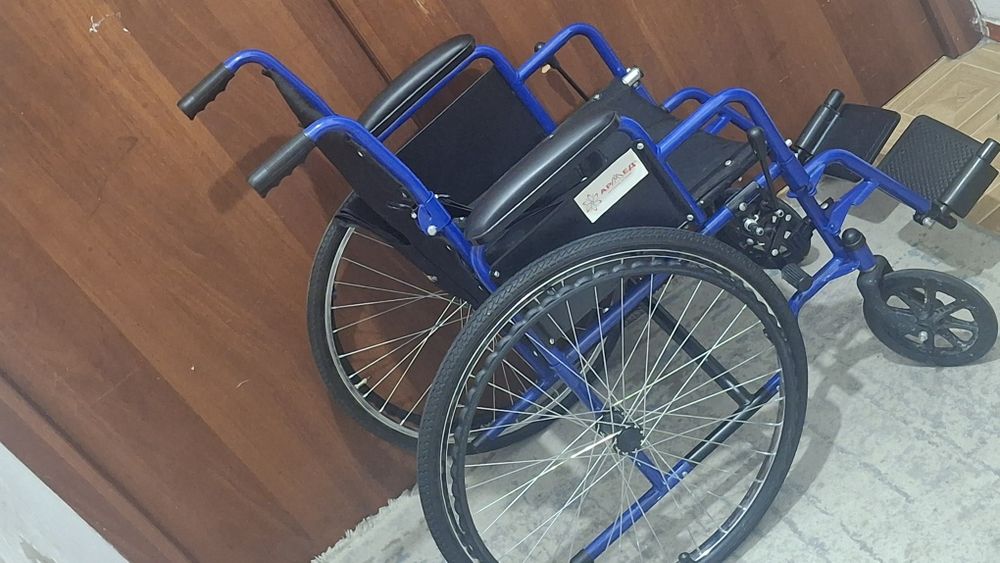 Инвалидная коляска