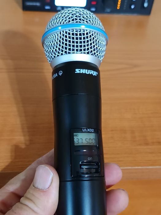 Microfon wireless Shure Ulx-D cu capsula Beta 58a