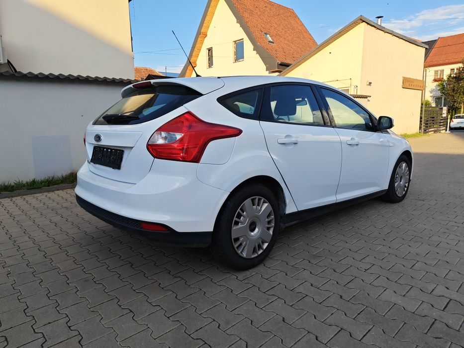 FORD Focus 2012 — imagine 4