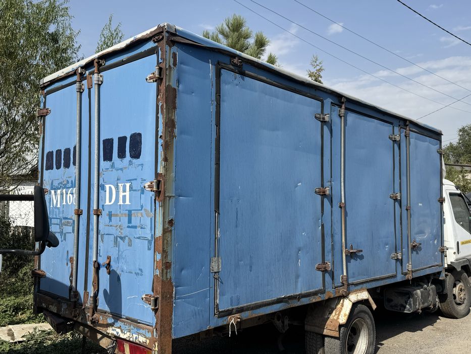 Будка для разных нужд