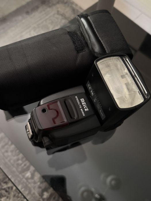 Meike Speedlite MK600 pentru Canon | nefolosit